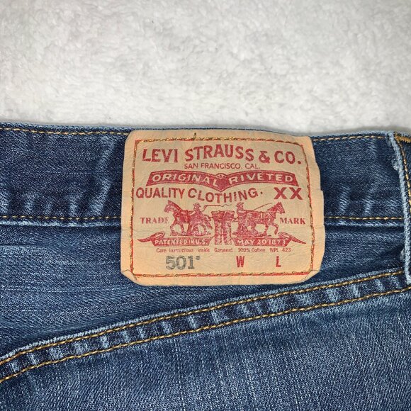 Levis 501 Jeans Men 30x34 Button Fly Y2K Dark Wash Denim 100% Cotton *READ* - Picture 9 of 9